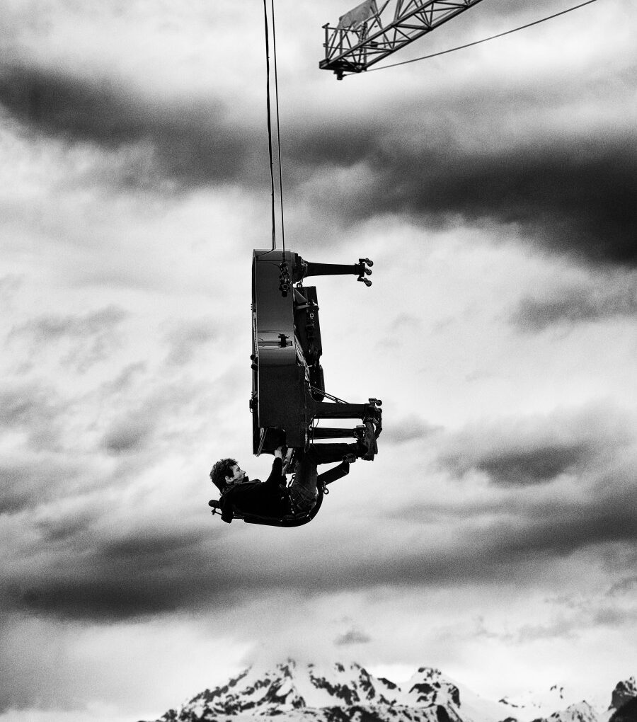 WHCYPR.AGENCY - Artist Management Alain Roche - Piano Vertical